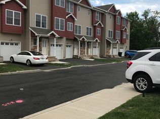 11 Bove Ln, Lakehurst, NJ 08733