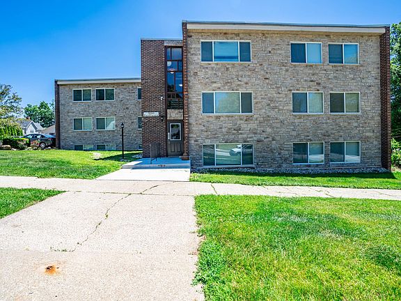 2nd image of 500 Indiana Ave #4