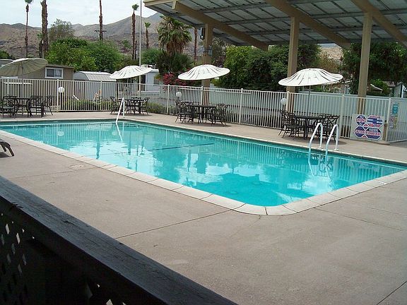 5th image of 7 Coolidge Dr