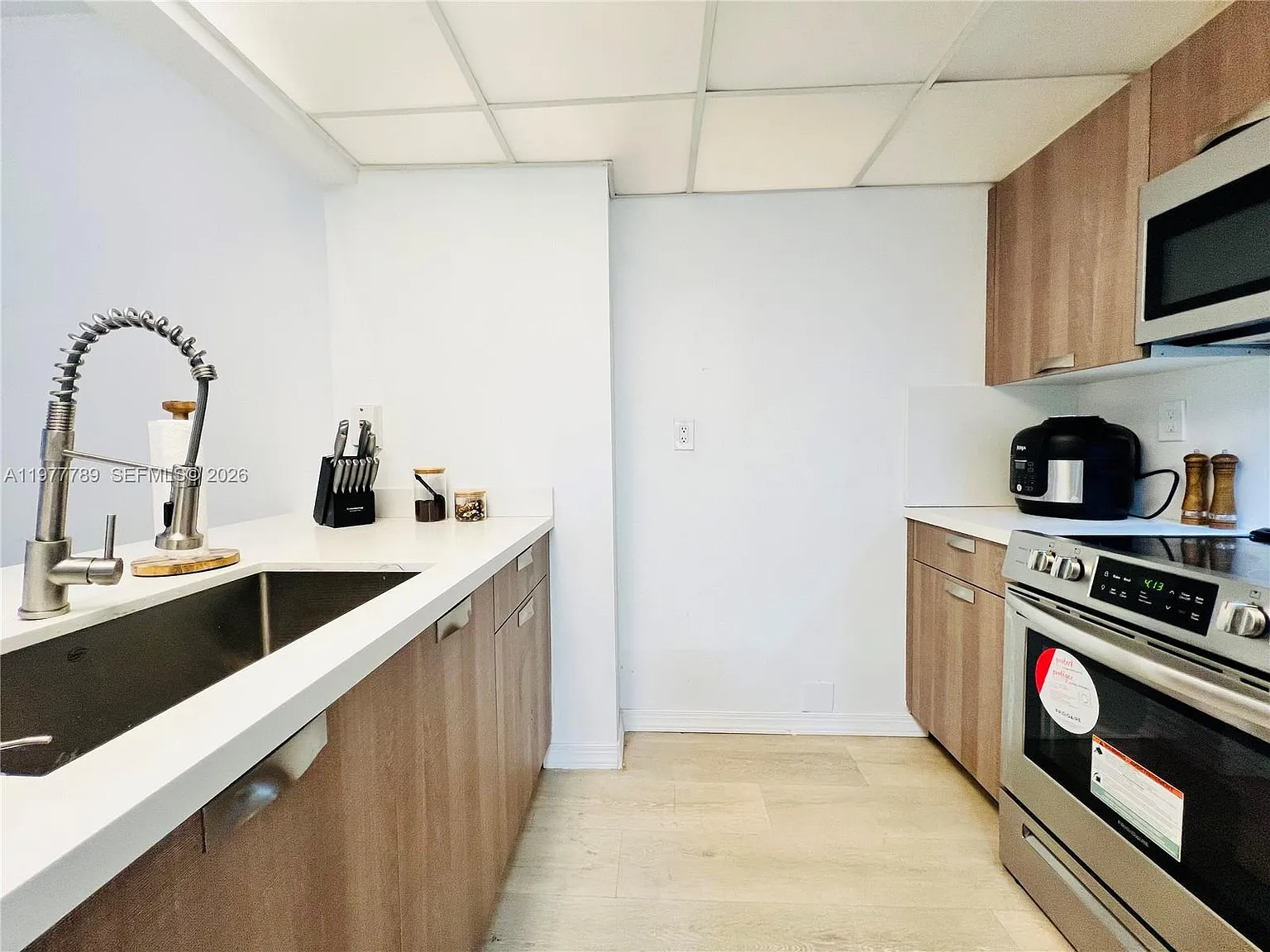 1 bed, 770 sqft, $2,600 — Photo 3