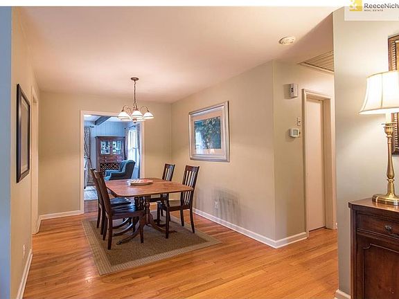 5th image of 4312 W 77th Pl