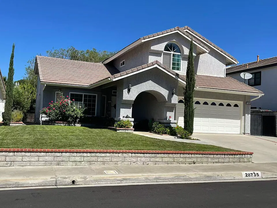 28735 Citrus Pl