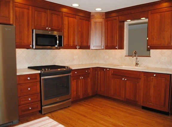 5th image of 1605 E Fleming Dr S