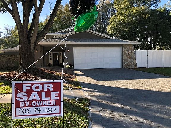 2nd image of 4526 Pine Hollow Dr