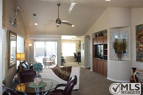 3rd image of 2624 E Hilltop Ledge Dr