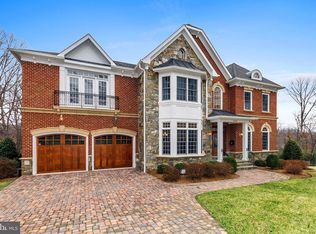 3133 N Piedmont St, Arlington, VA 22207