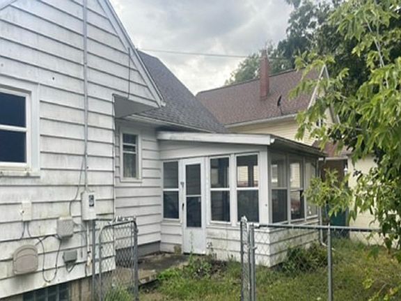 5th image of 1117 Lincoln Ave