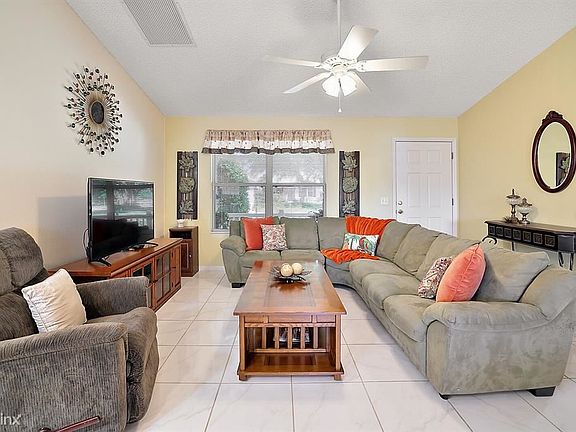 5th image of 1644 Latta Ct