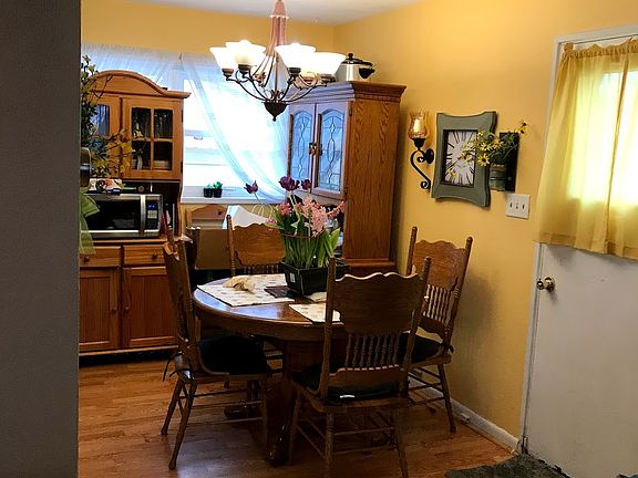 4th image of 2636 Acorn Dr