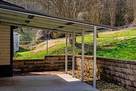 3rd image of 119 Hogan Rd