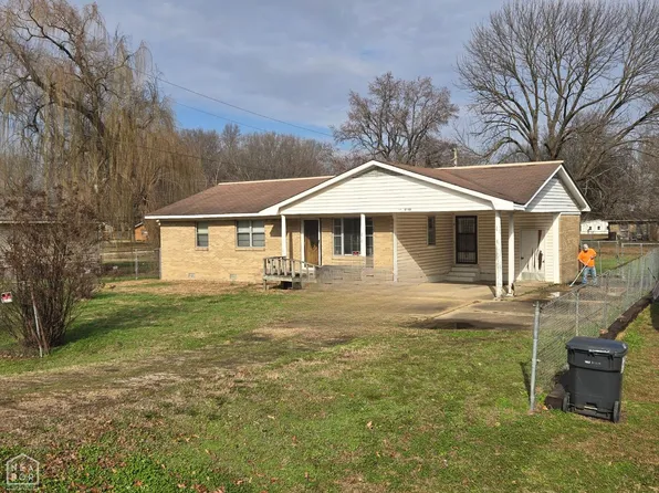 210 Broad St, Lepanto, AR 72354