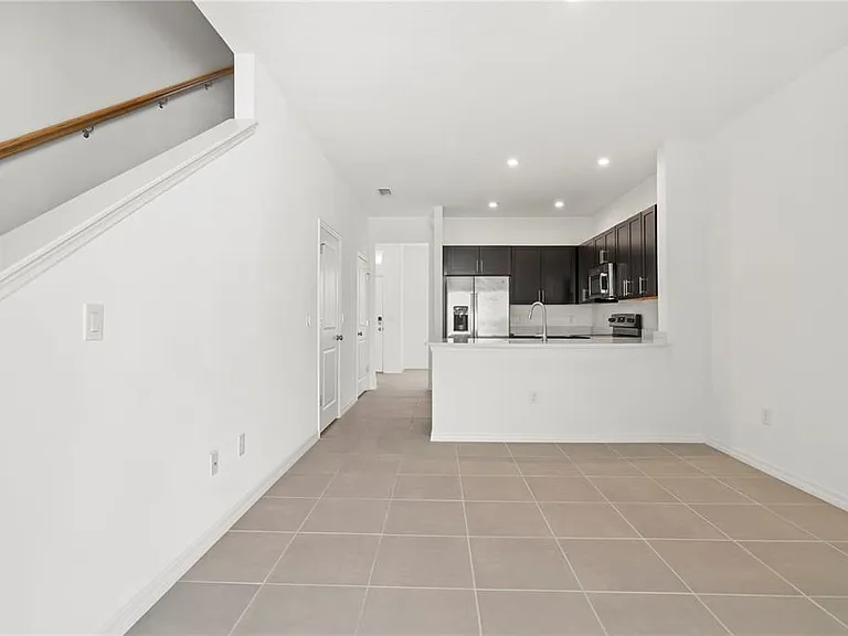 6256 Fairmont Ln — Photo 12