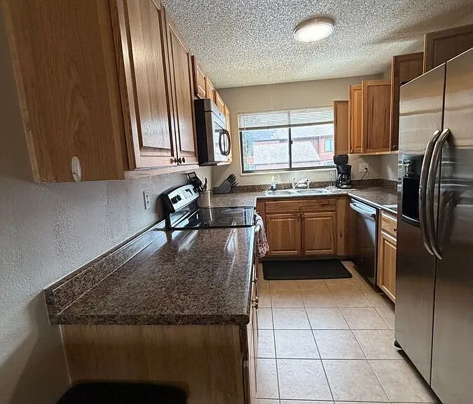 445 Wright St #213 — Photo 6