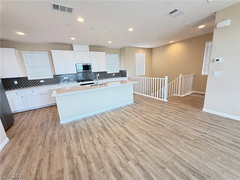 1741 N Desert Foothills Dr — Photo 7