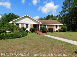 505 Turnpike Rd, Laurinburg, NC 28352