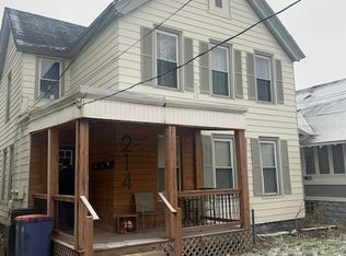 214 Lexington Ave NW APT 3, Grand Rapids, MI 49504