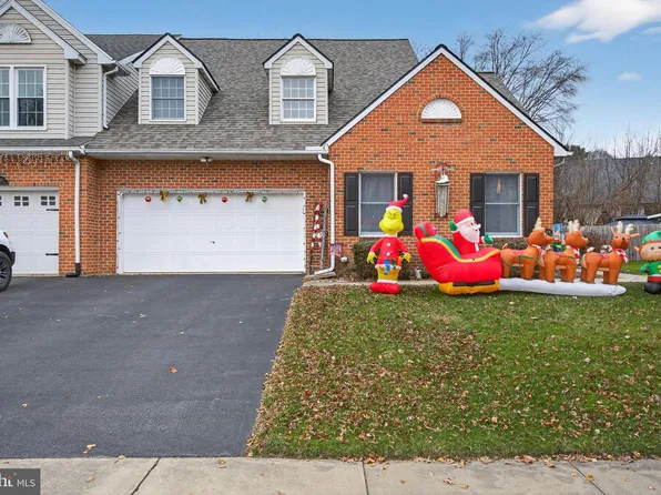 439 Huntington Dr, Mountville, PA 17554