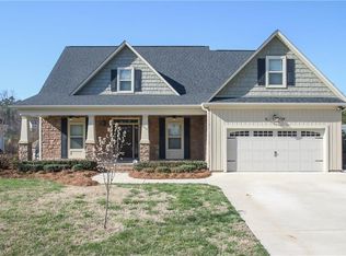 5019 Peppertree Rd, Clemmons, NC 27012