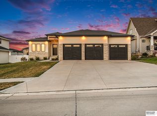 6607 S 209th St, Elkhorn, NE 68022