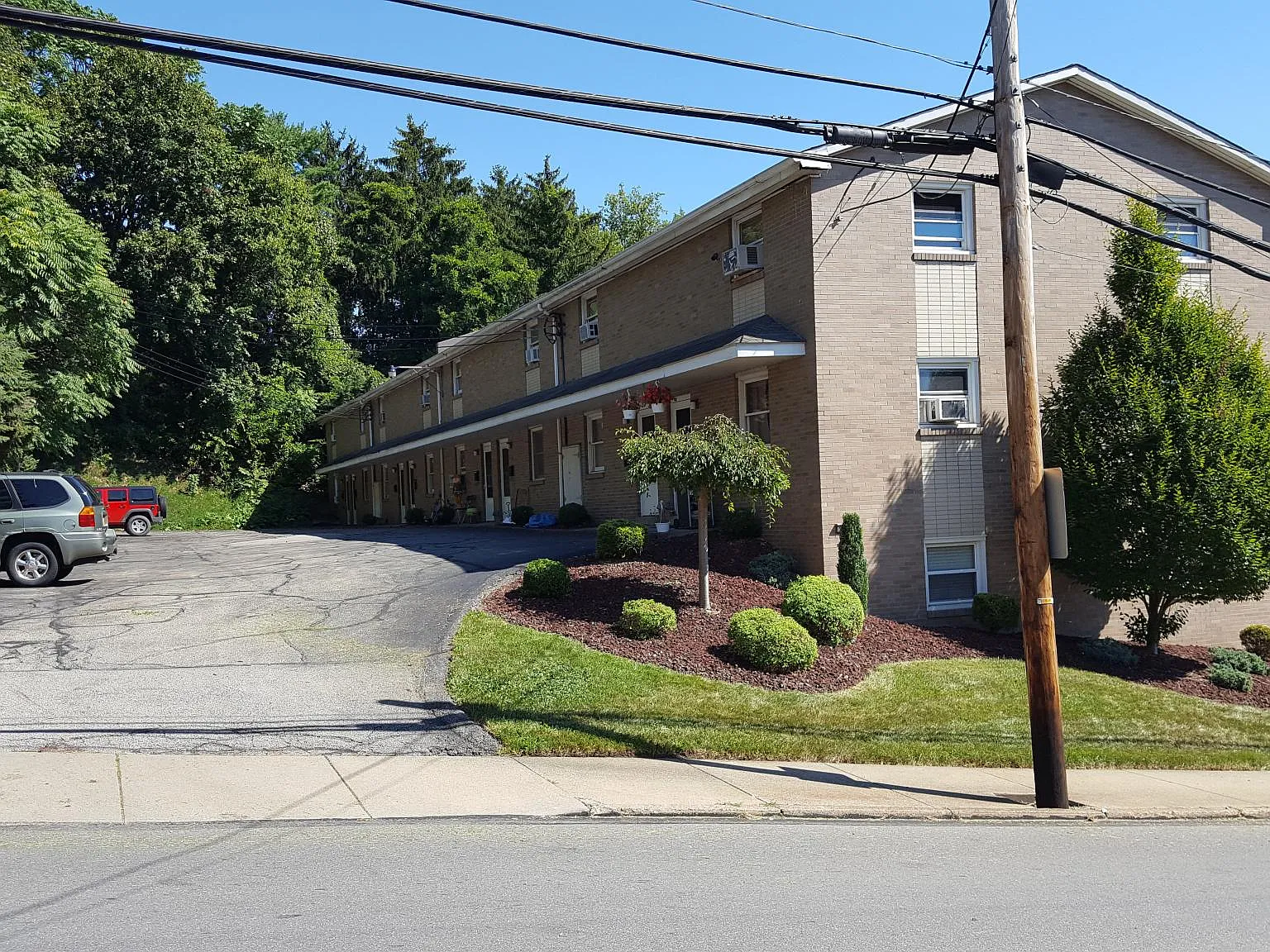 1 bed, 850 sqft, $775 — Photo 1
