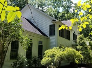 12470 Willshire Ln, Chardon, OH 44024