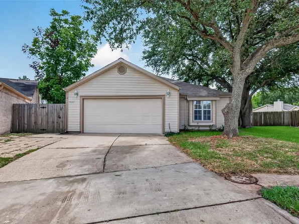 11643 Twinridge Ln, Houston, TX 77099