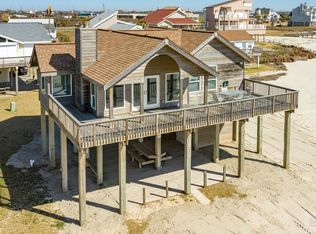 12508 E Buena Vista Dr, Galveston, TX 77554