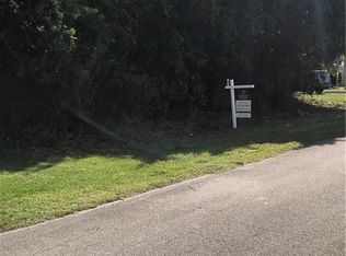 1701 SE Mariana Rd, Port Saint Lucie, FL 34952