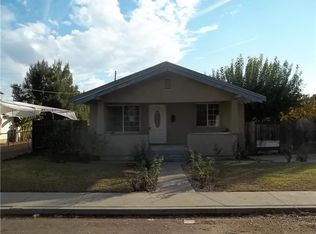 1360 E Whittaker Way, Dinuba, CA 93618