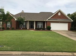 208 Partridge Ln, Dothan, AL 36303