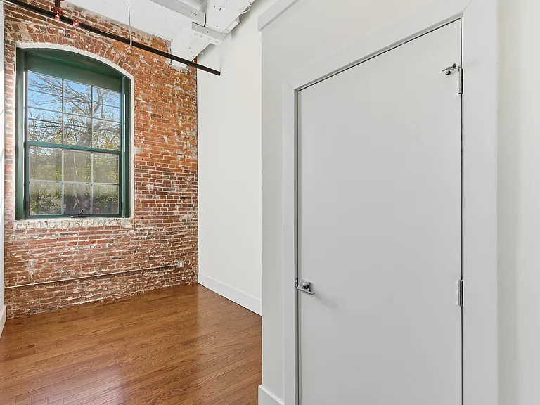 1801 N Howard St #205 — Photo 12