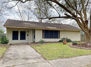 209 S Mattson St, West Columbia, TX 77486