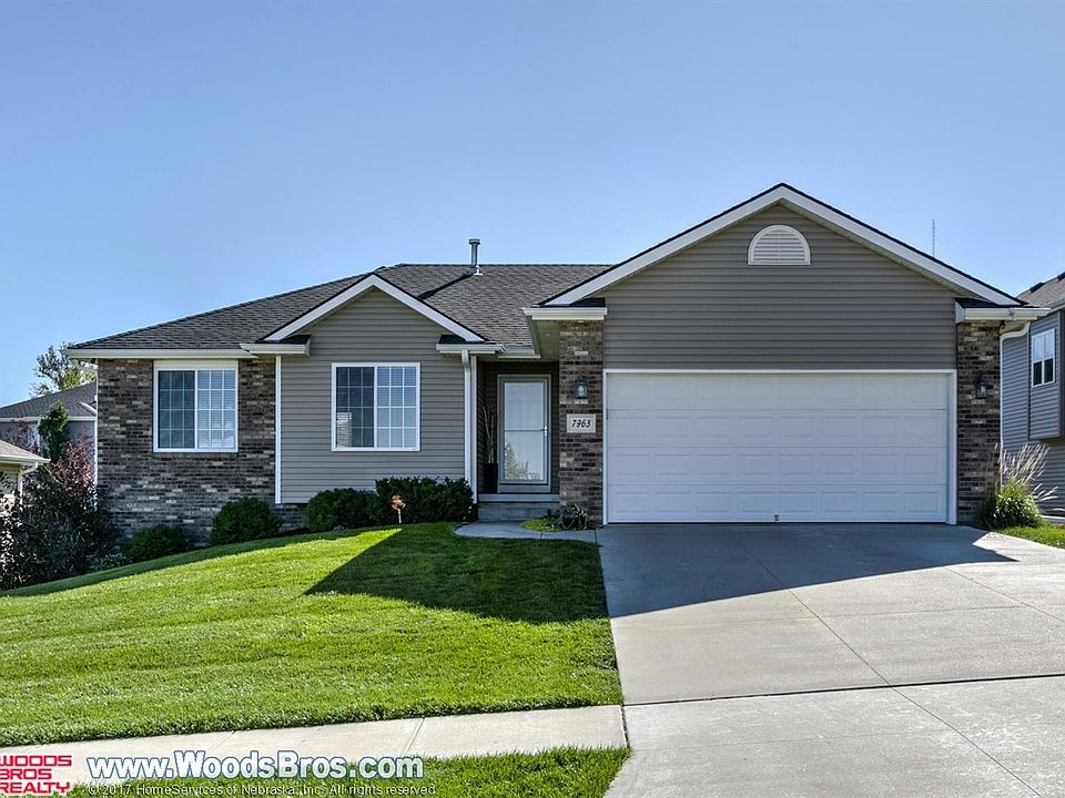 1st image of 7963 Bellagio Dr