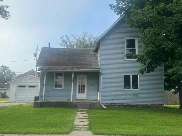 1021 E 2nd St, Washington, IA 52353