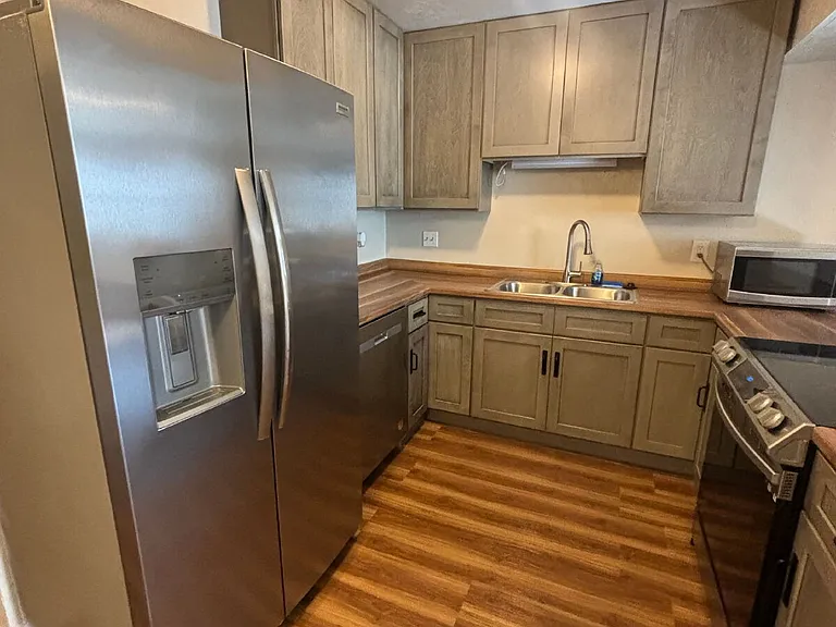 1816 Jackson Bluff Rd #C — Photo 6