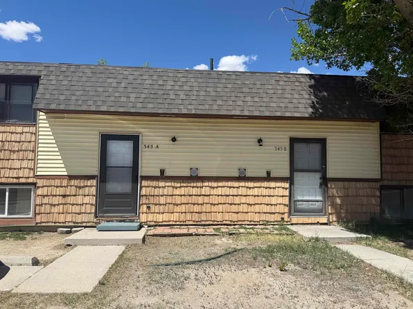 345 Anvil Dr, Green River, WY 82935