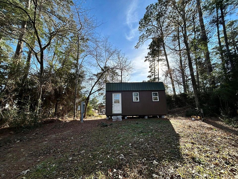 1st image of 147 Seminole Dr