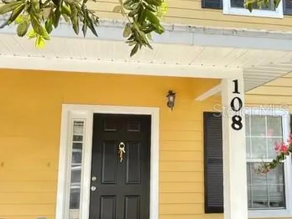 2921 SW 35th Pl APT 108, Gainesville, FL 32608