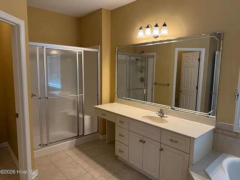 925 Woody Hill Cir — Photo 18