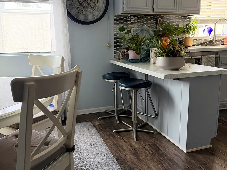 21237 Lassen St #2 — Photo 12