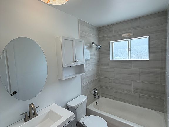 2nd image of 1125 SE 6th Ter APT 4