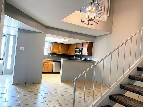 3rd image of 14911 Wunderlich Dr APT 205