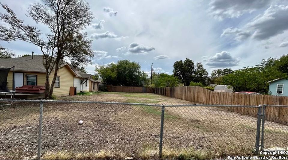 1st image of 3910 W TRAVIS ST