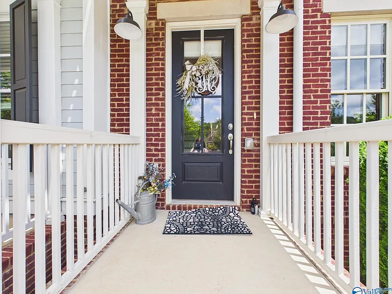 34 Pine St NW — Photo 3