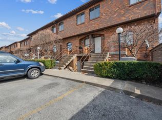 3297 Kennett Sq, Pittsburgh, PA 15213