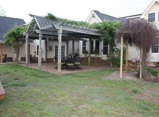 154 Hackely Rd, Gates, NC 27937