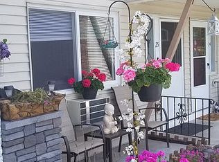 25 Harry Brook Vlg, New Milford, CT 06776