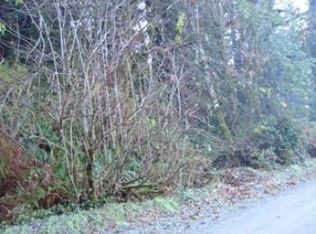 123 Debaker Rd, Klamath, CA 95548