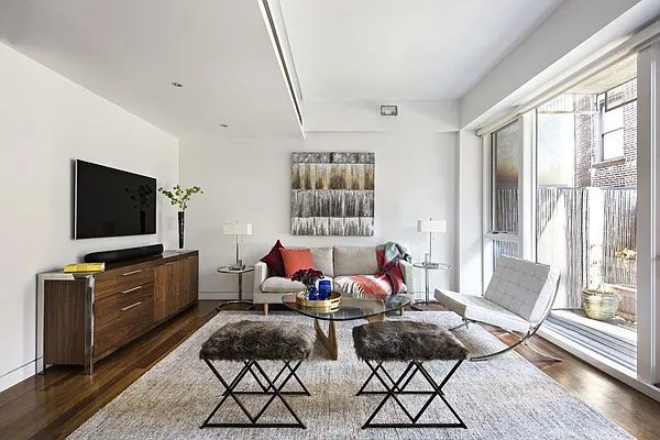 Sold by Stribling | media 5