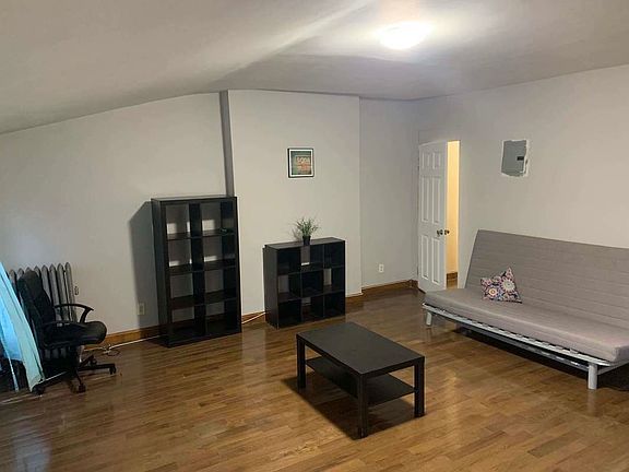 2nd image of 657 Jefferson Ave Floor 3
